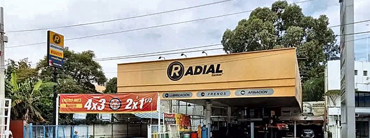 Fachada de Local comercial · Radial Llantas